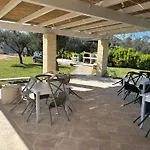 Tenuta Lu Beddhru 게스트하우스 3*