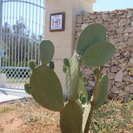 Πανσιόν Tenuta Lu Beddhru