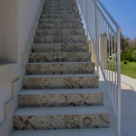 Tenuta Lu Beddhru Мелендуньо