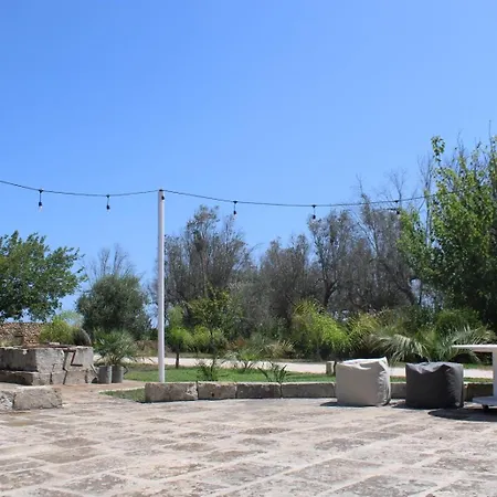 Tenuta Lu Beddhru 3* Melendugno